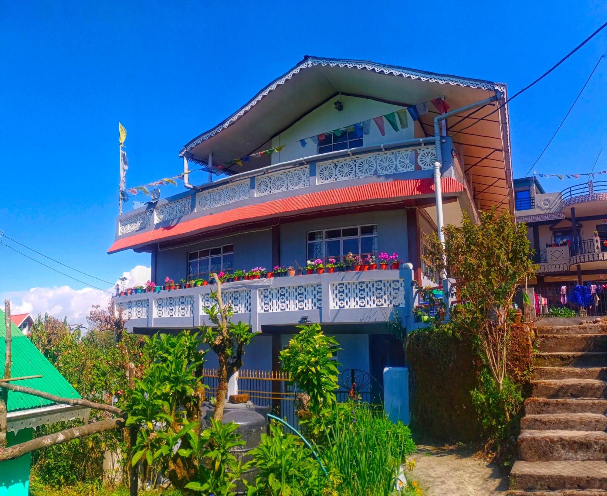 Aakeet Lyang Homestay Kurseong Exterior foto